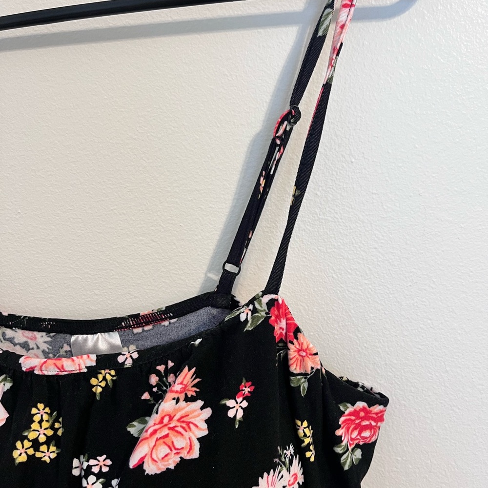 No boundaries Mini dress size 7-9 flower